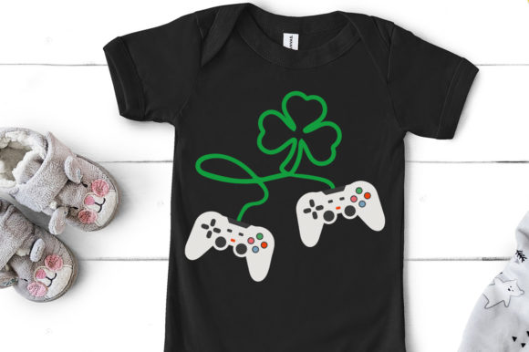 Download Video Gamer Shamrock, St Patrick's Day - Premium Resources